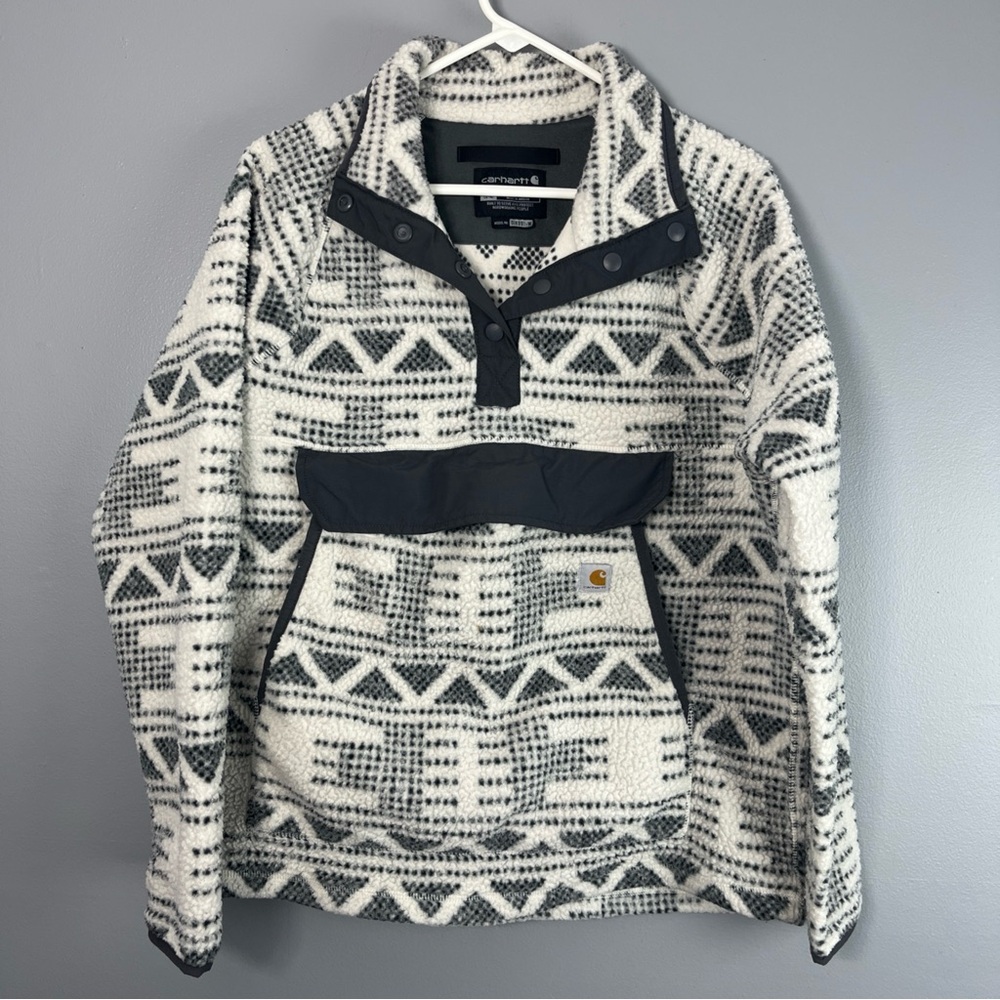 Carhartt Women’s Gray & White Patterned Sherpa Pullover